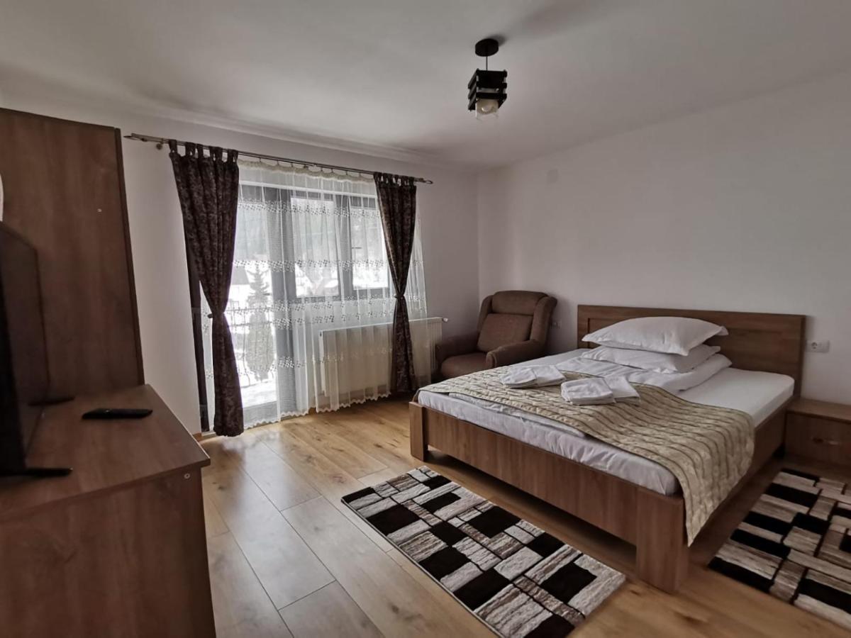 Casa Dana Olteanu Hotel Moeciu De Sus Ngoại thất bức ảnh