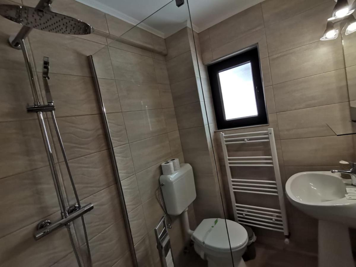Casa Dana Olteanu Hotel Moeciu De Sus Ngoại thất bức ảnh