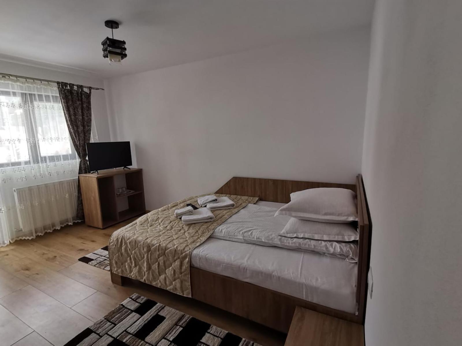 Casa Dana Olteanu Hotel Moeciu De Sus Ngoại thất bức ảnh